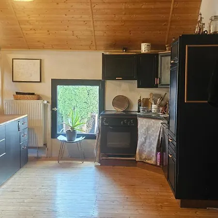 Romantic Barn With Sauna بيت للعطل